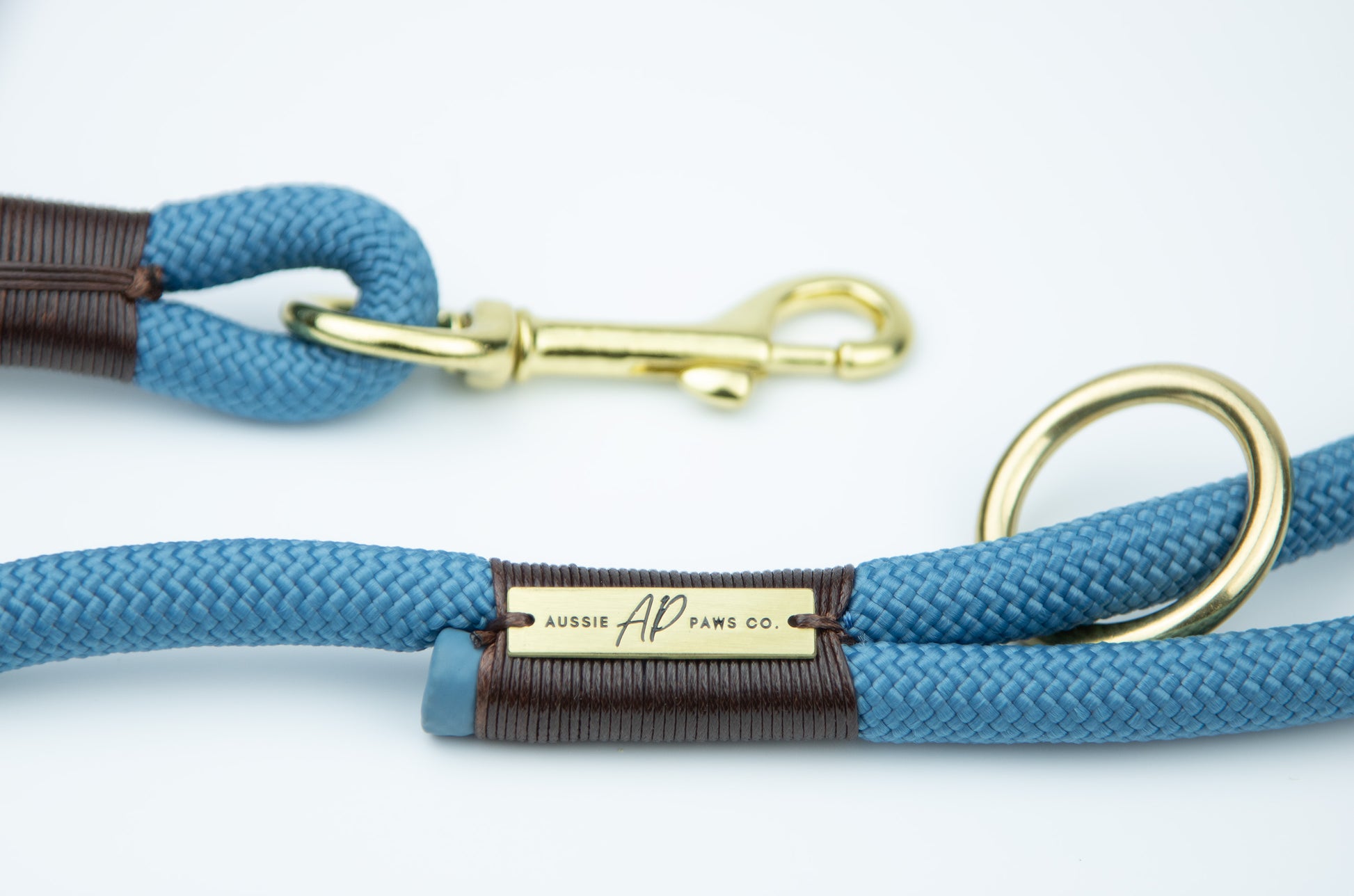 Blue Rope Dog leash Detail